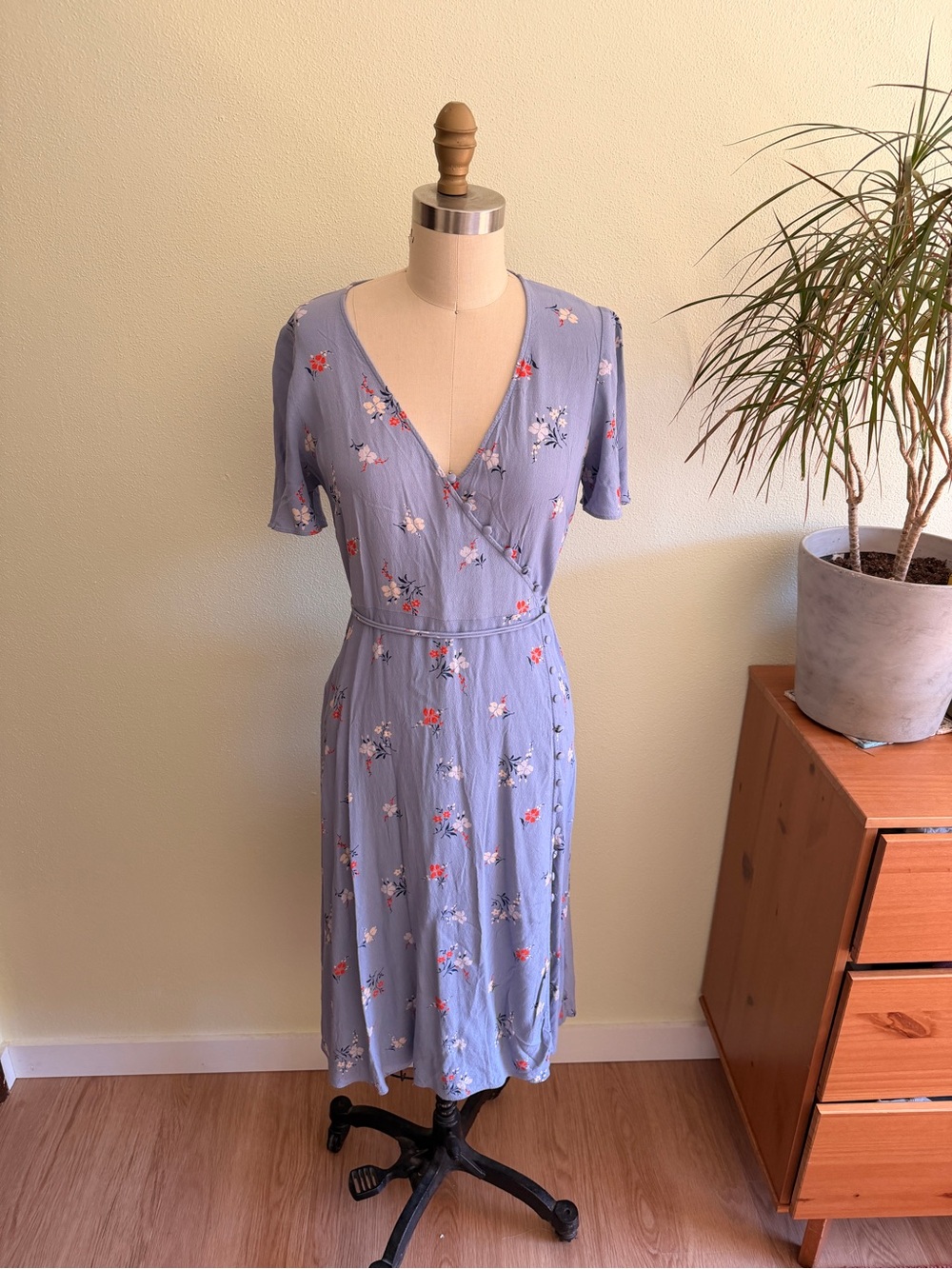 Women’s Madewell Floral Wrap Midi Dress